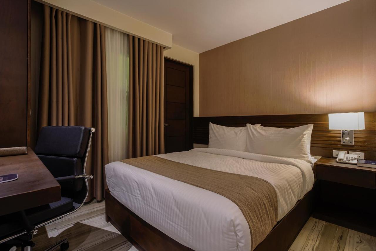 Hotel Areca Legazpi Kültér fotó