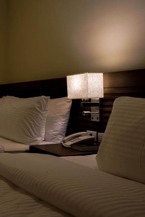 Hotel Areca Legazpi Kültér fotó
