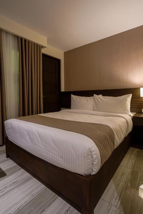 Hotel Areca Legazpi Kültér fotó