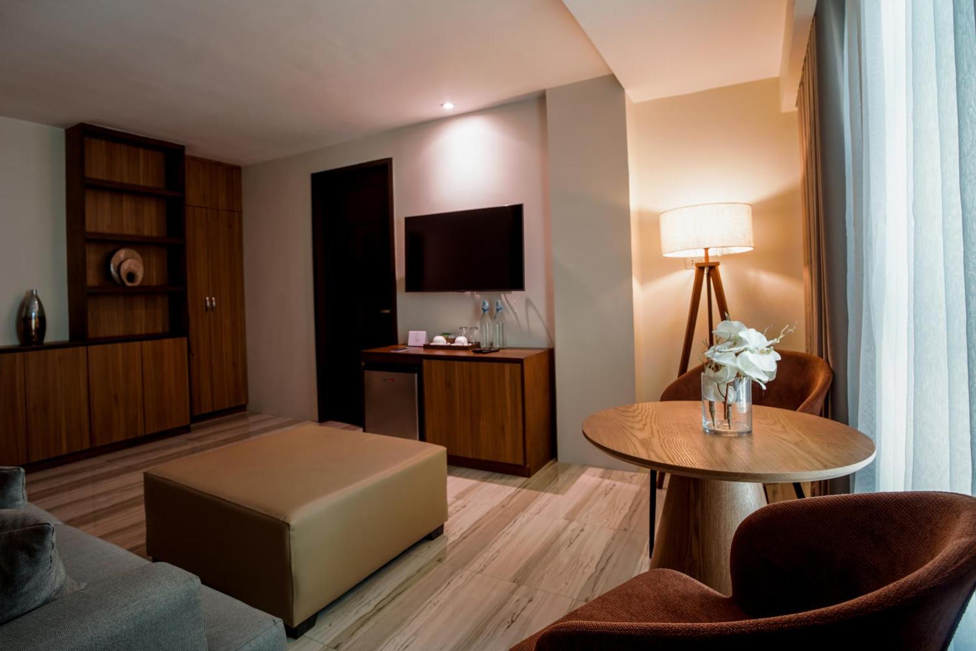 Hotel Areca Legazpi Kültér fotó